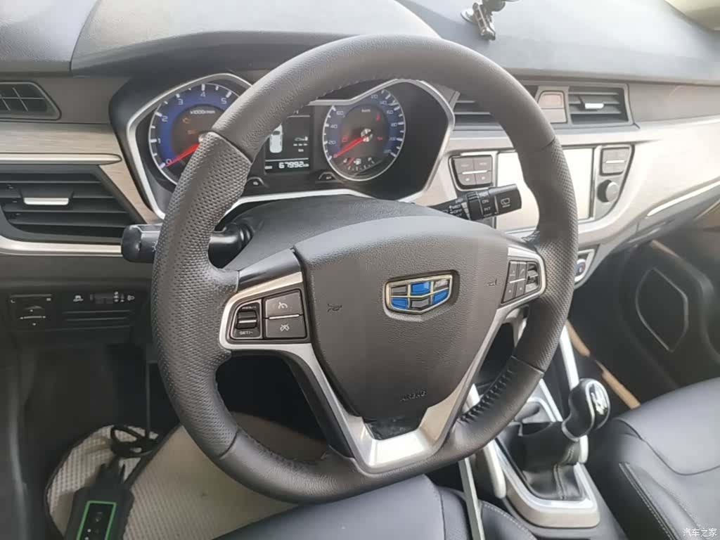 Geely X3, 2019 11