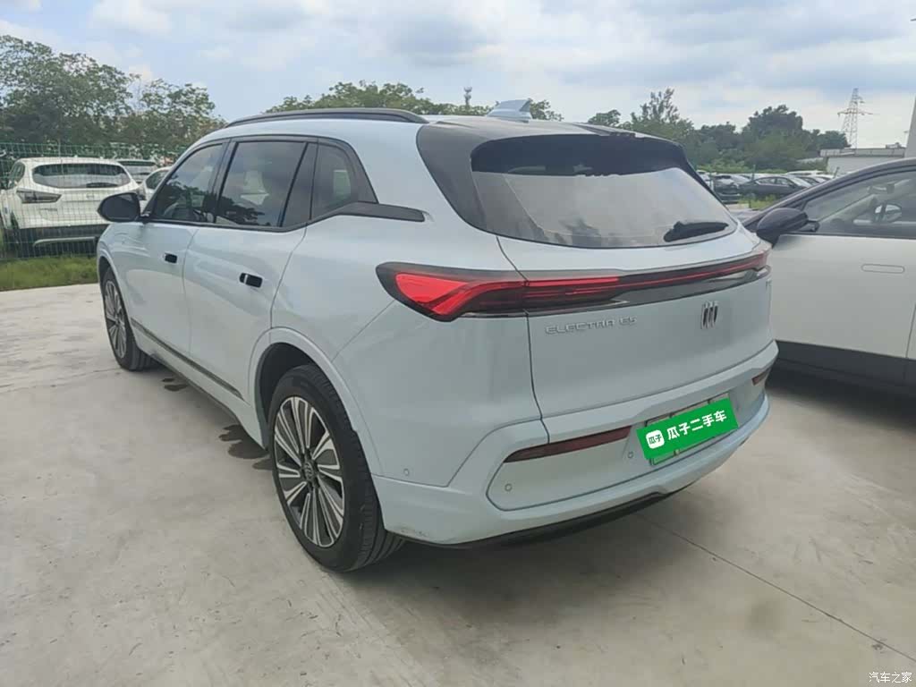 Buick E5, 2023 все фото