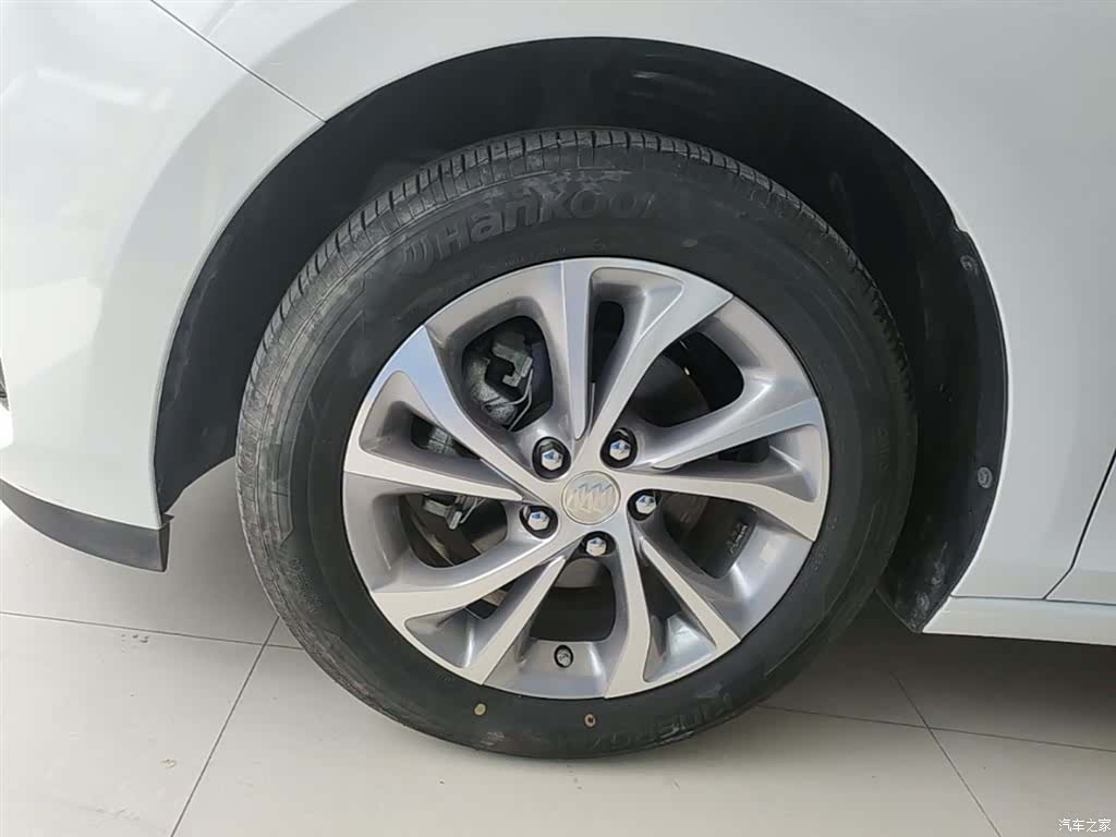 Buick Verano, 2024 23