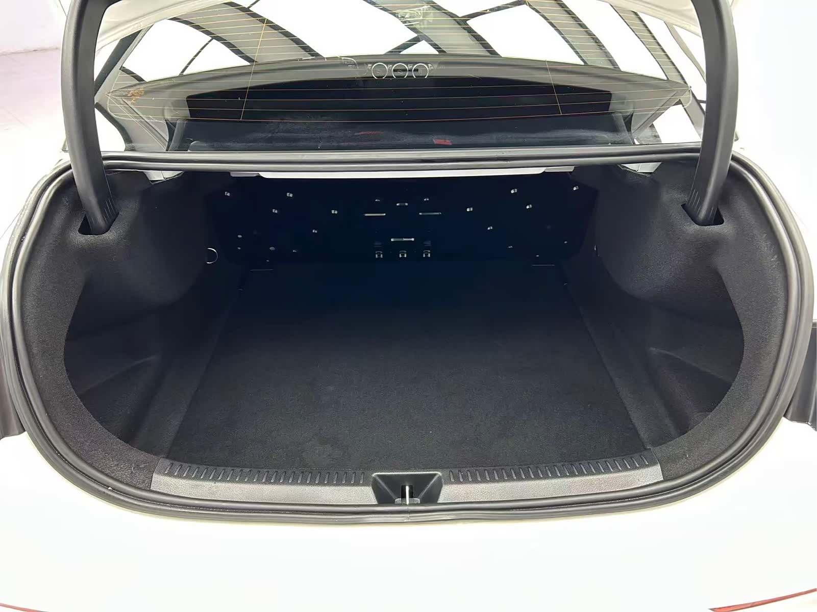Mercedes-Benz A-Class, 2022 19