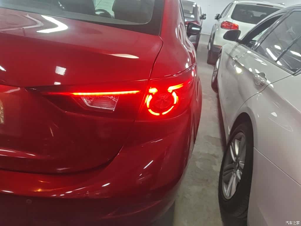Mazda Mazda3, 2018 8