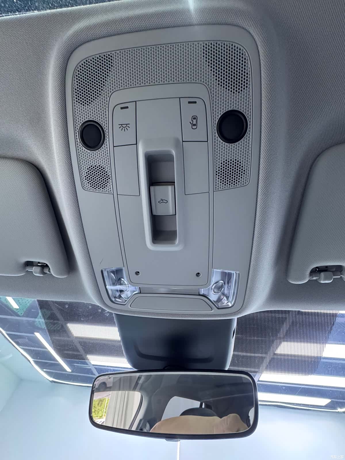 Audi Q2L, 2023 23