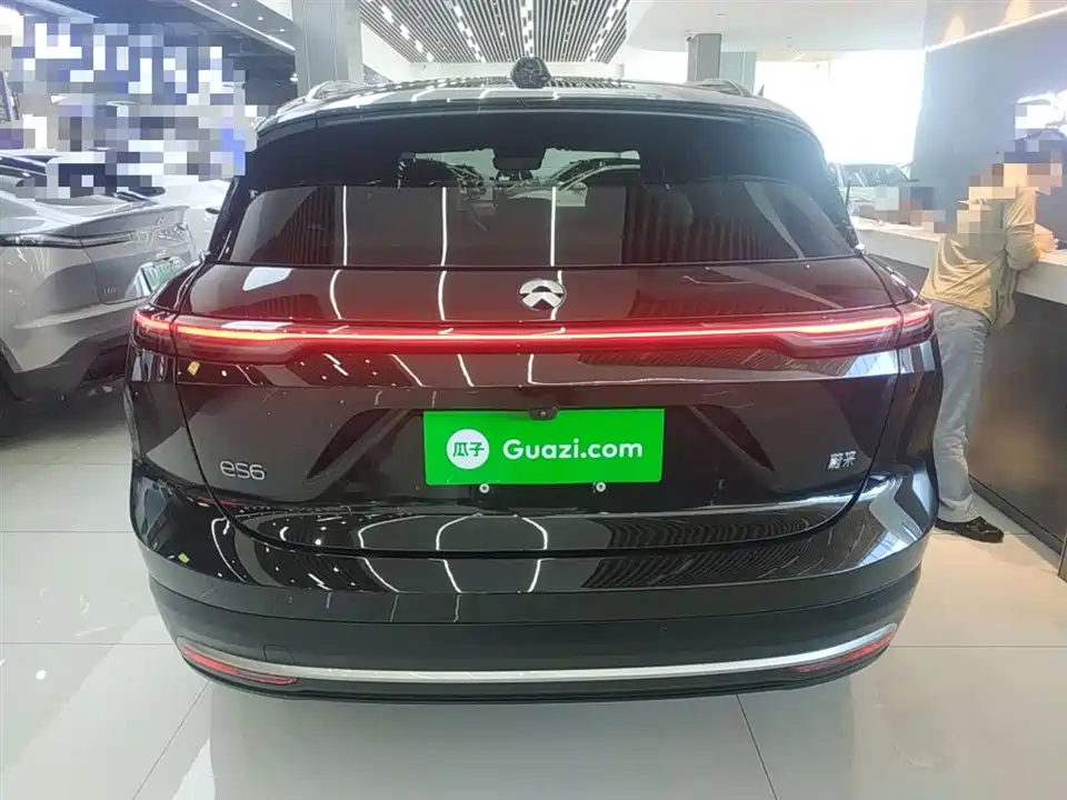 NIO ES6