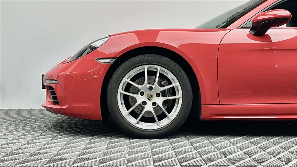 Porsche Cayman, 2020 7