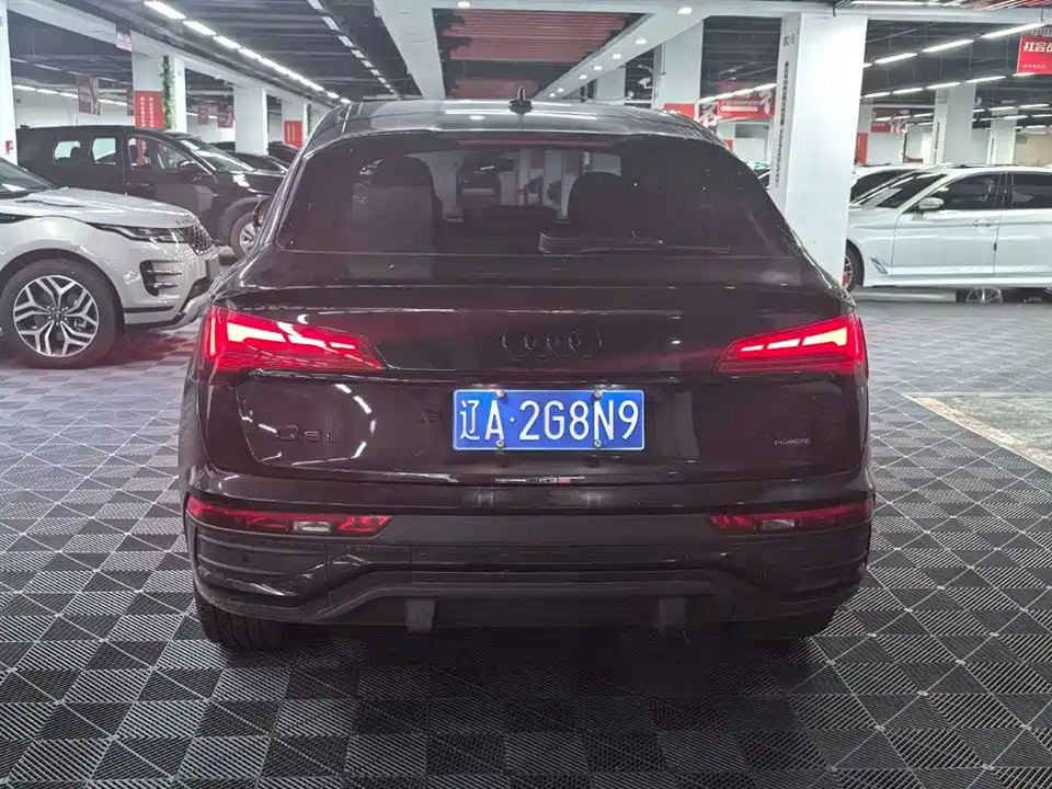 Audi Q5L Sportback