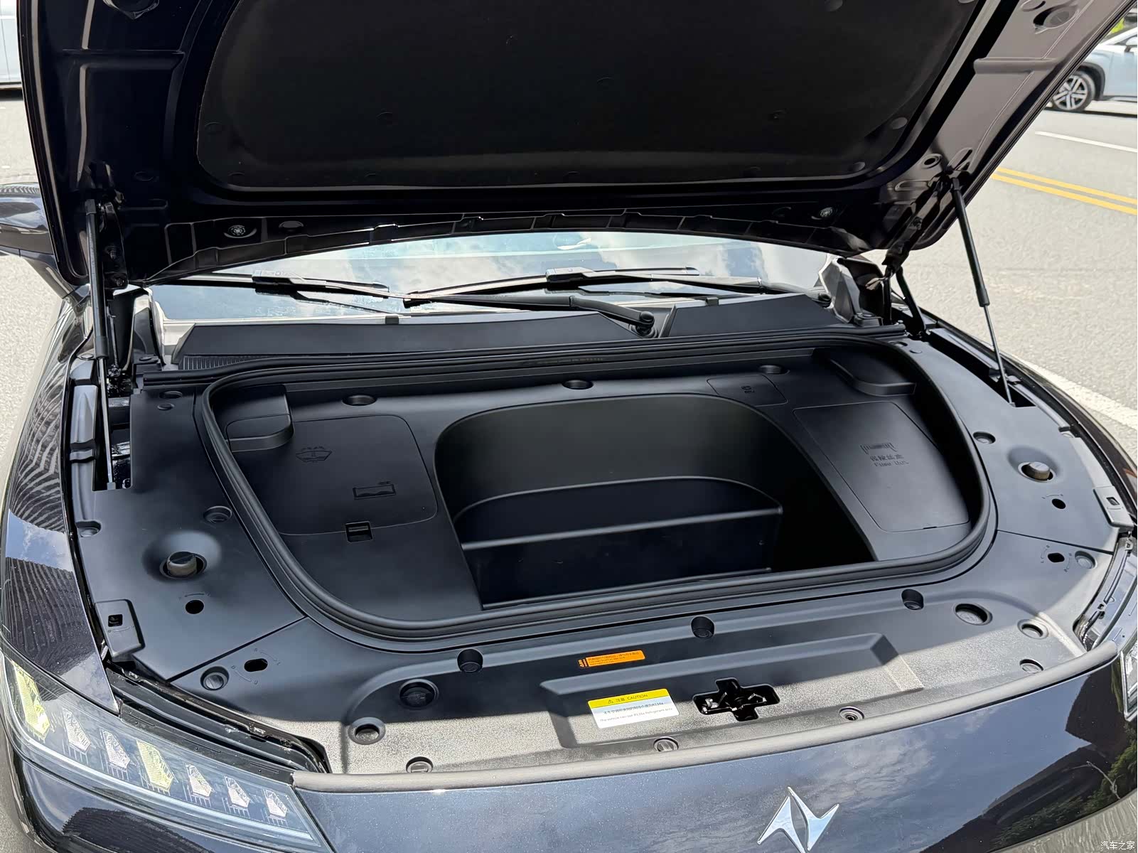 DongFeng eπ007, 2024 14