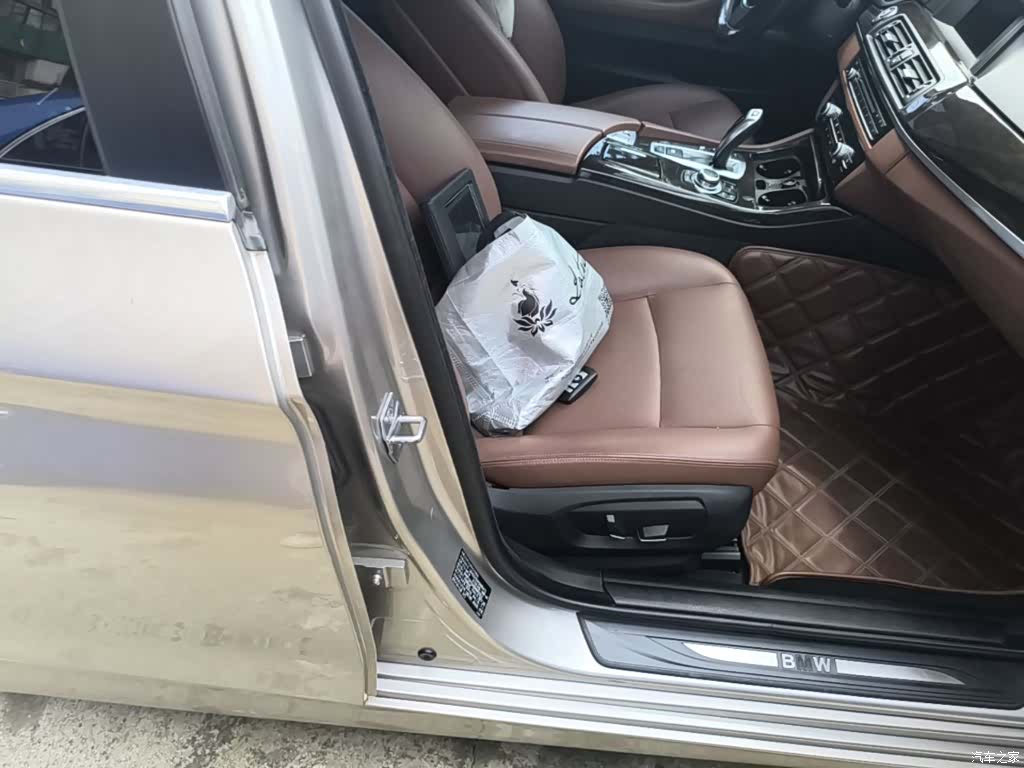 BMW 5 Series, 2017 25