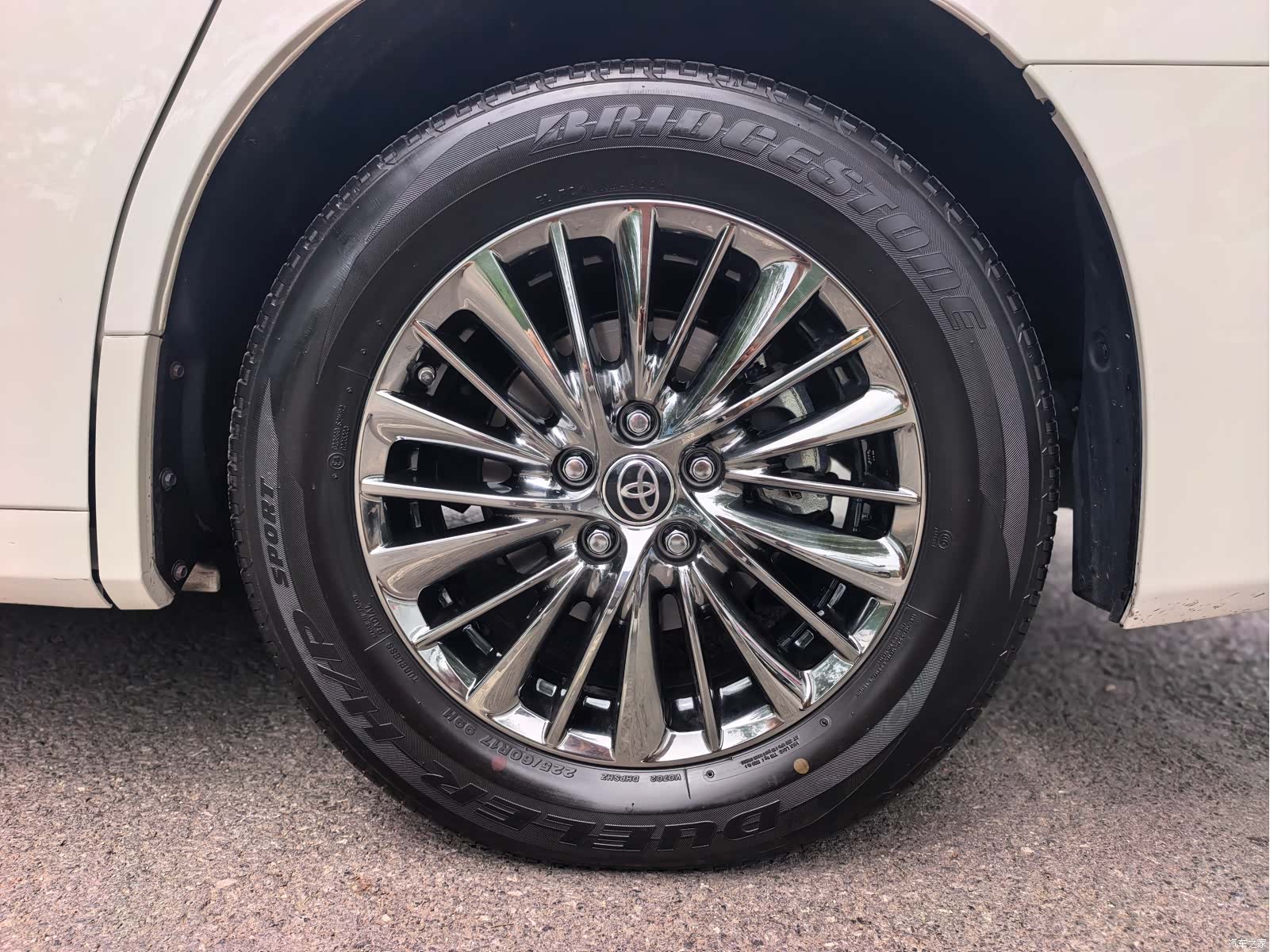 Toyota Vellfire, 2021 34