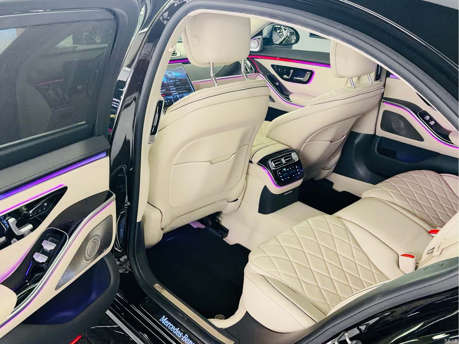 Mercedes-Benz S-Class, 2022 7