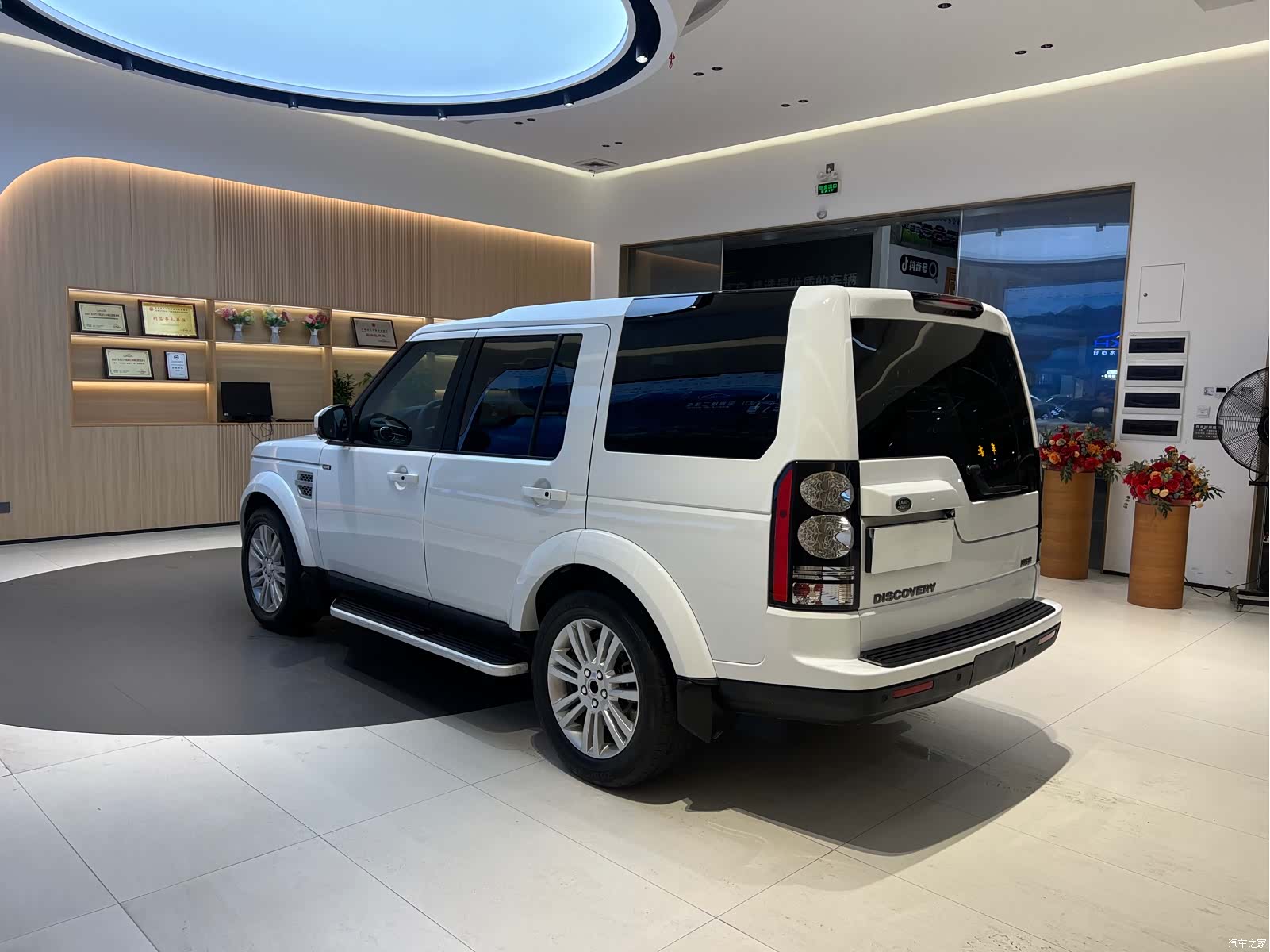 Land Rover Discovery, 2014 6