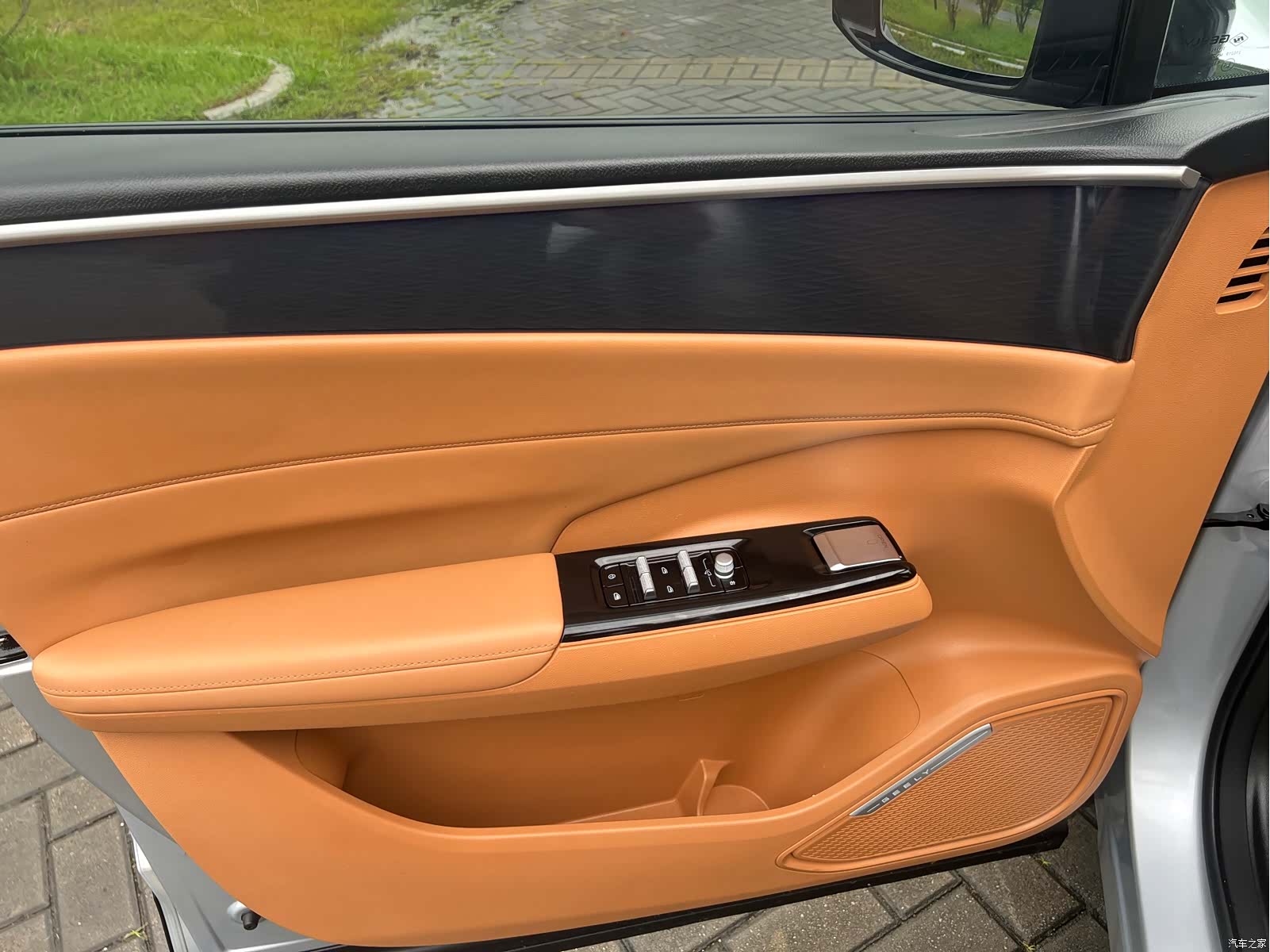 Geely Galaxy L7, 2025 7