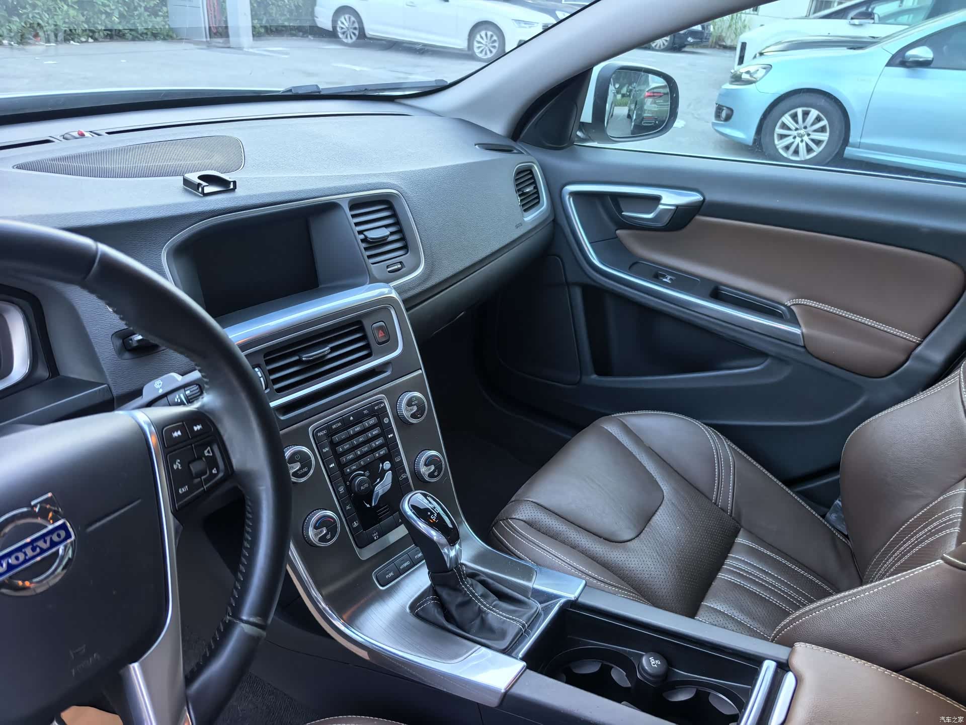 Volvo S60, 2015 11