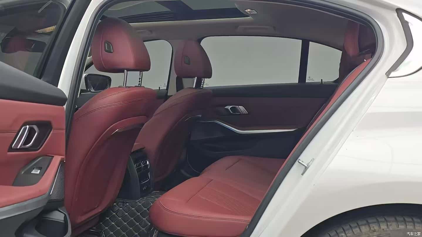 BMW 3 Series, 2024 9