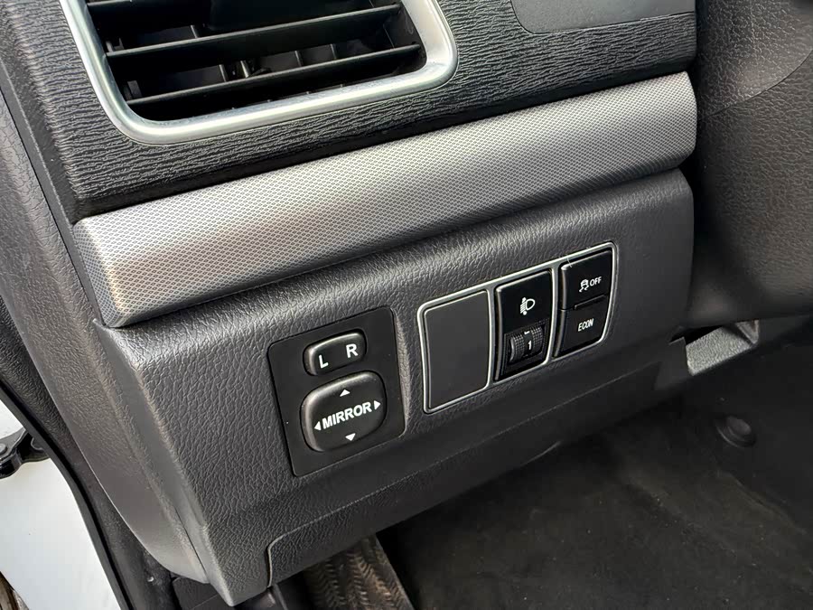 Haval Haval M6 2018, фото 18