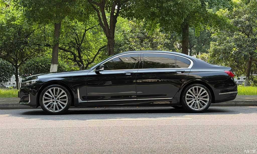 BMW 7 Series, 2021 6