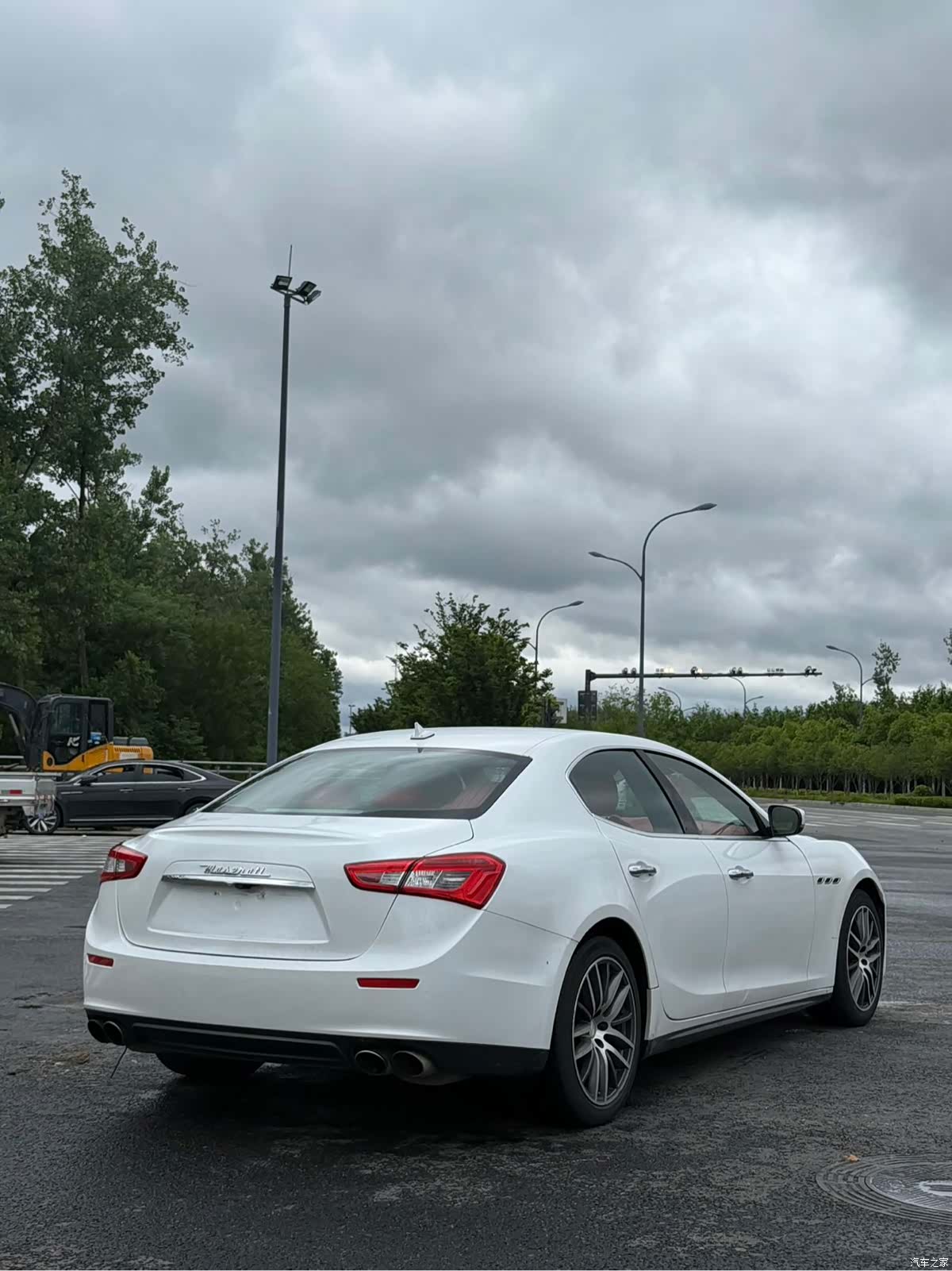 Maserati Ghibli, 2017 9