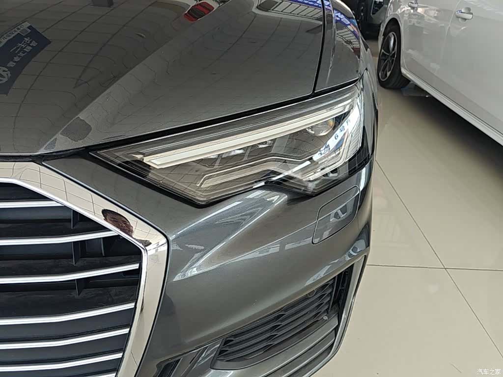 Audi A6L, 2022 24