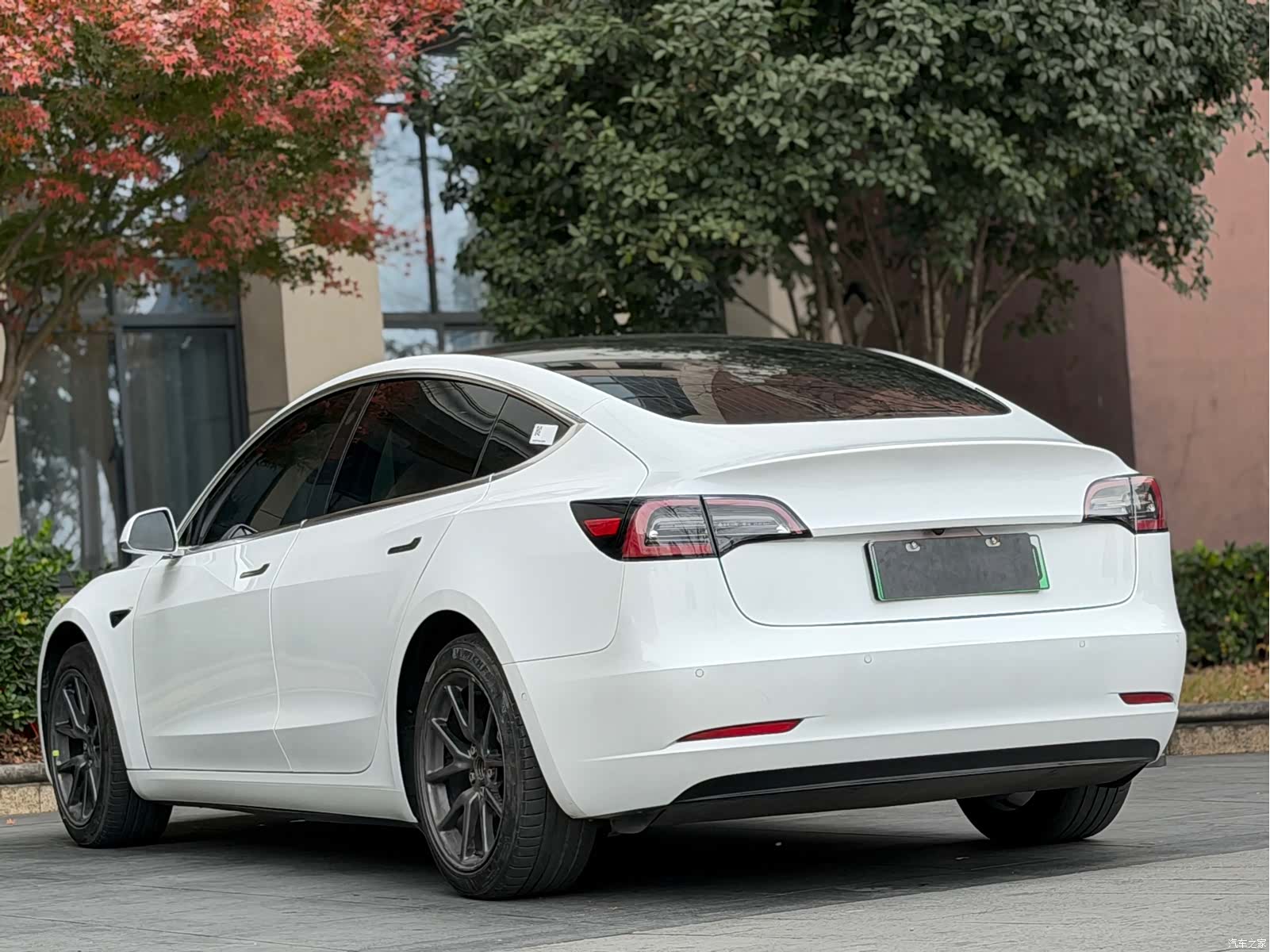 Tesla Model 3, 2021 9