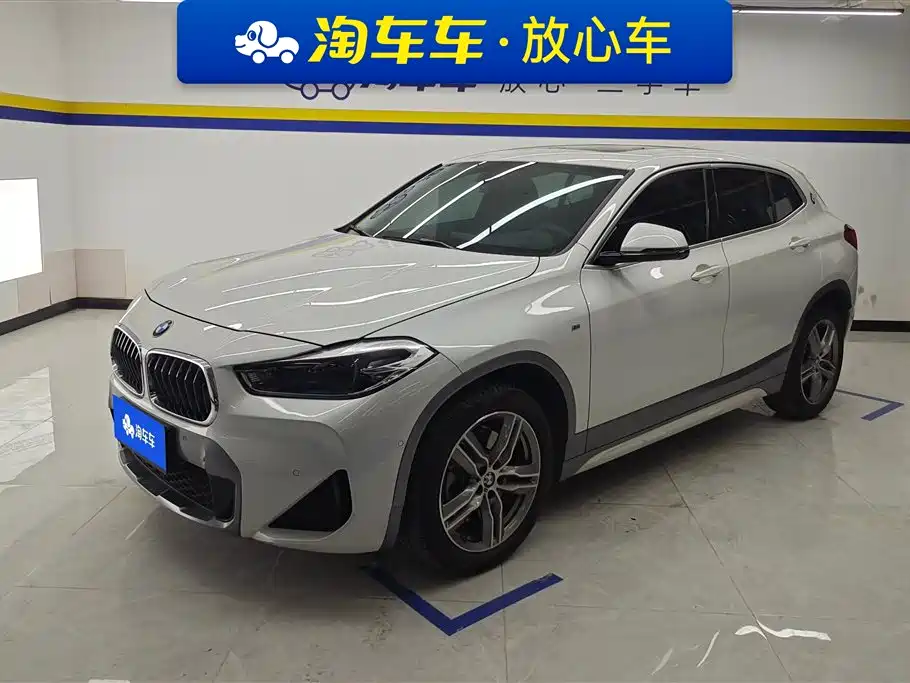 BMW X2