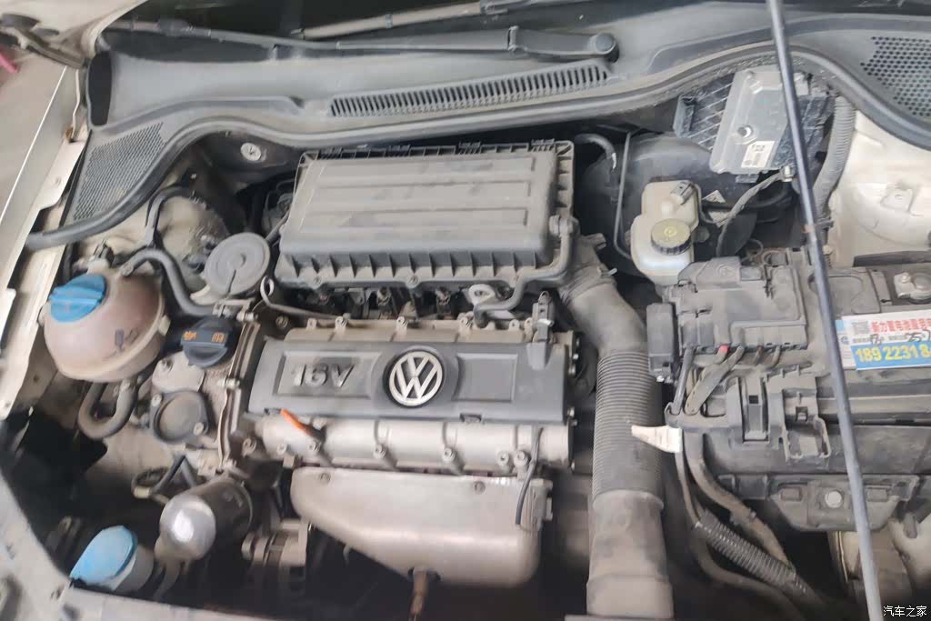 Volkswagen Polo, 2014 10