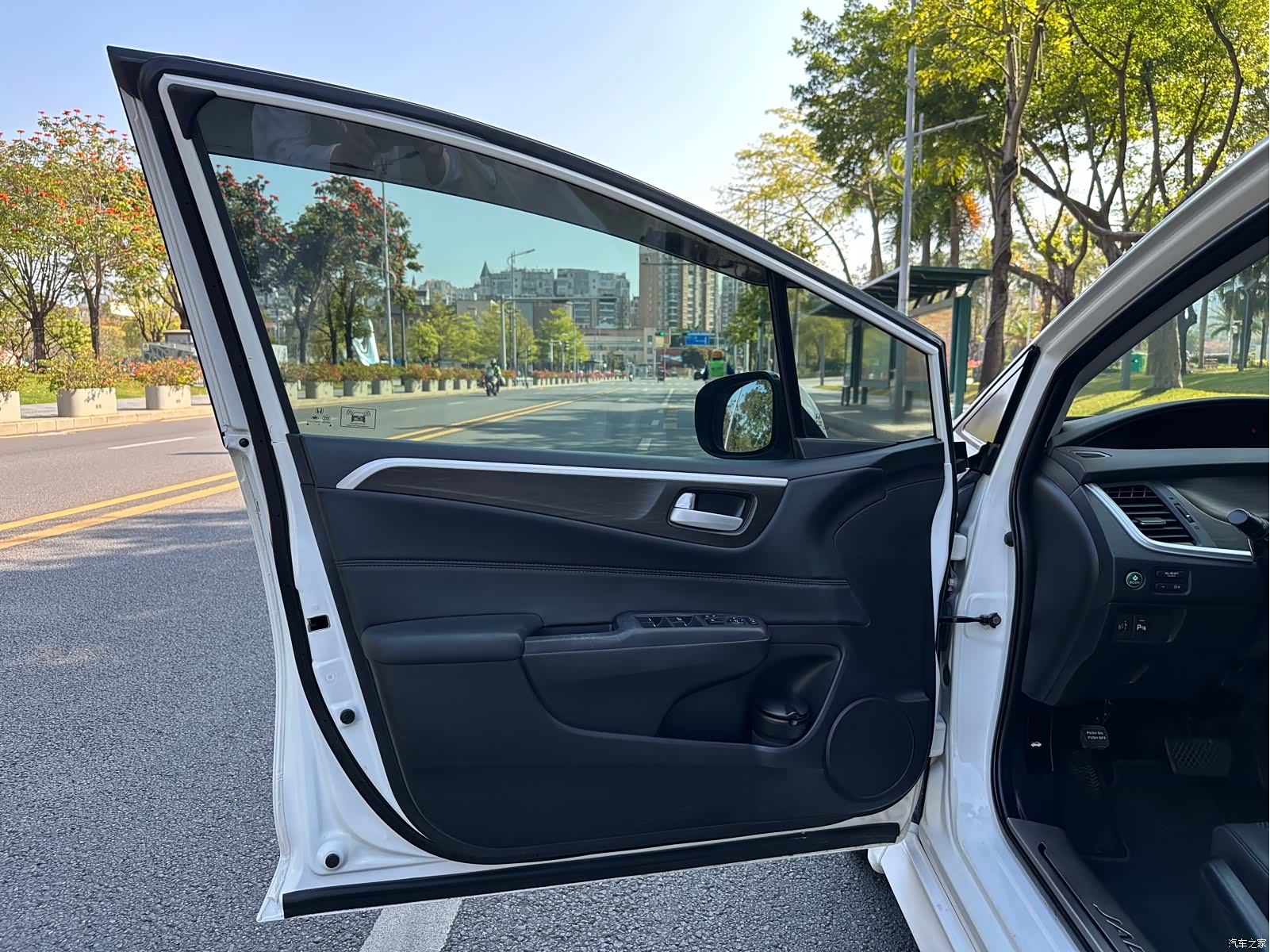 Honda Jade, 2014 14