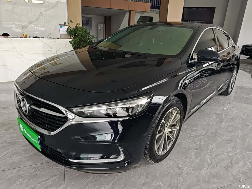Buick LaCrosse, 2021 1