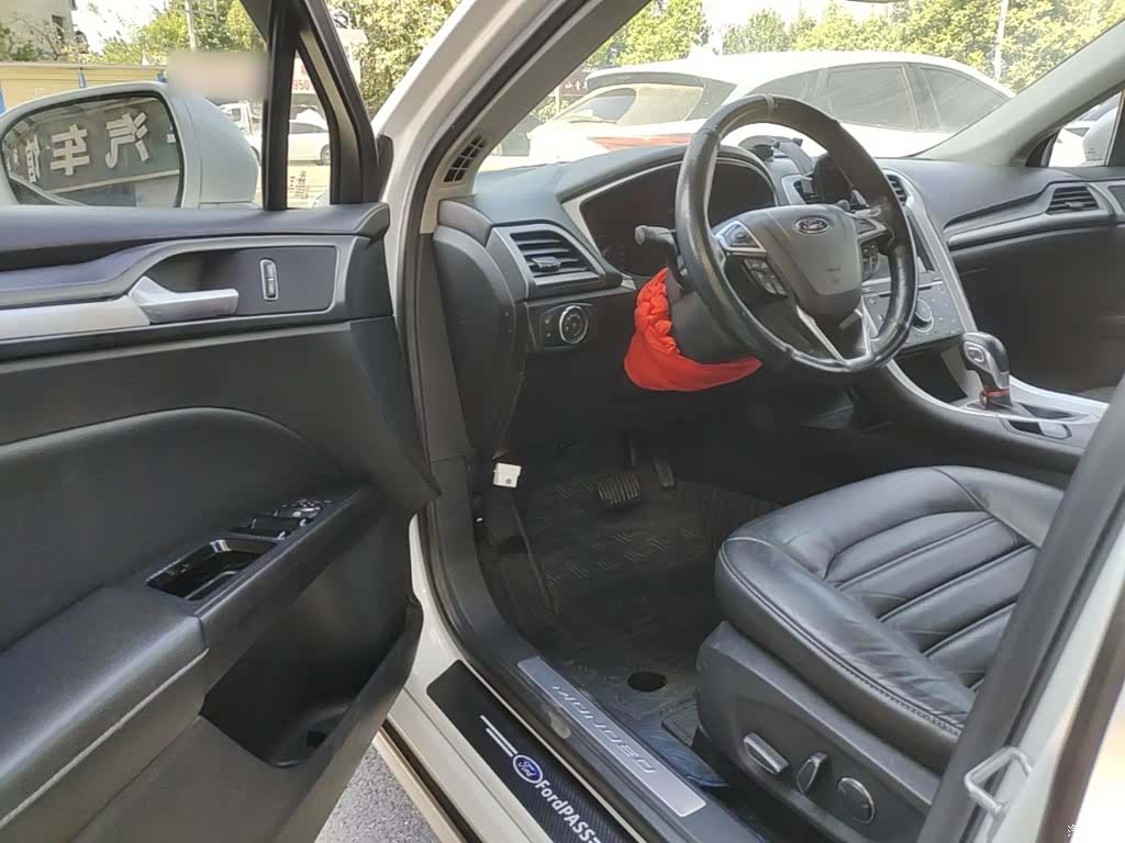 Ford Mondeo, 2015 16