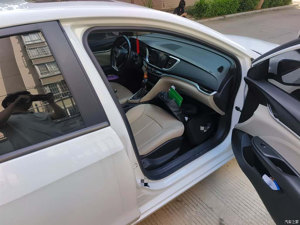 Buick V, 2019 3