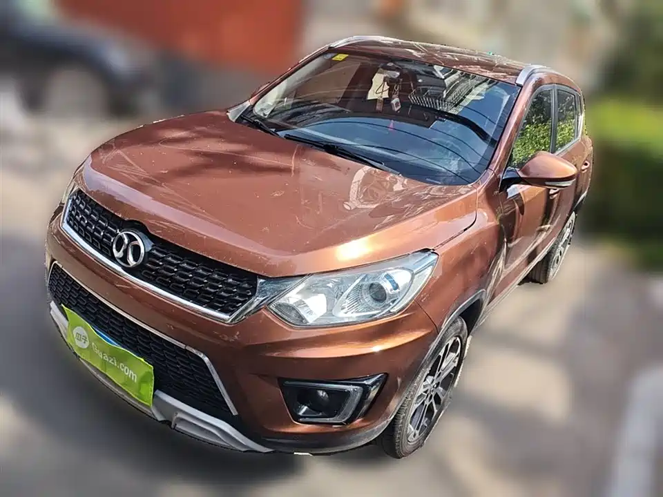 BAIC Shenbao X35