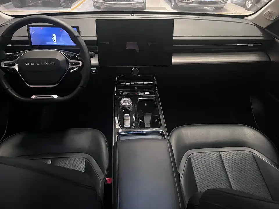 Wuling Wuling Starlight