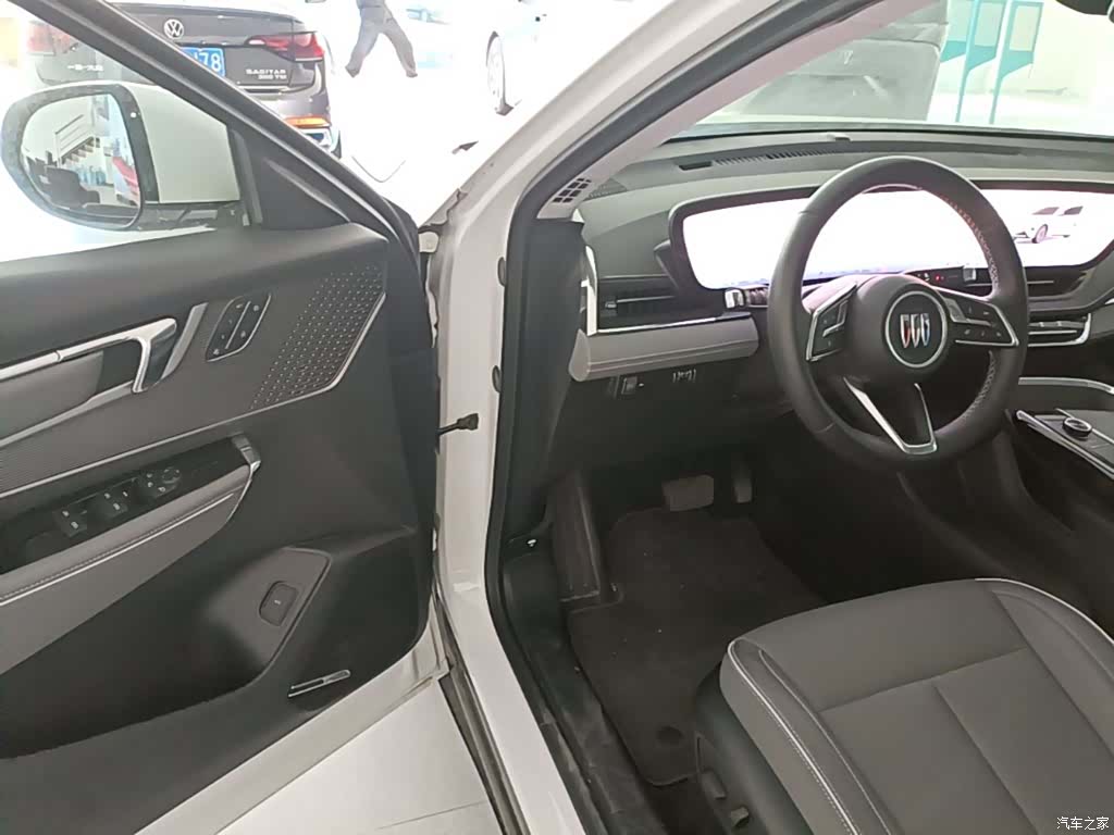 Buick E5, 2025 16