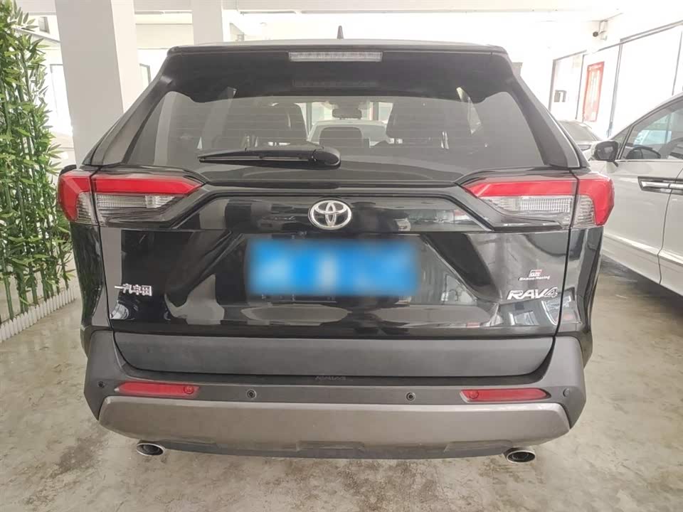 Toyota RAV4 Rongfang