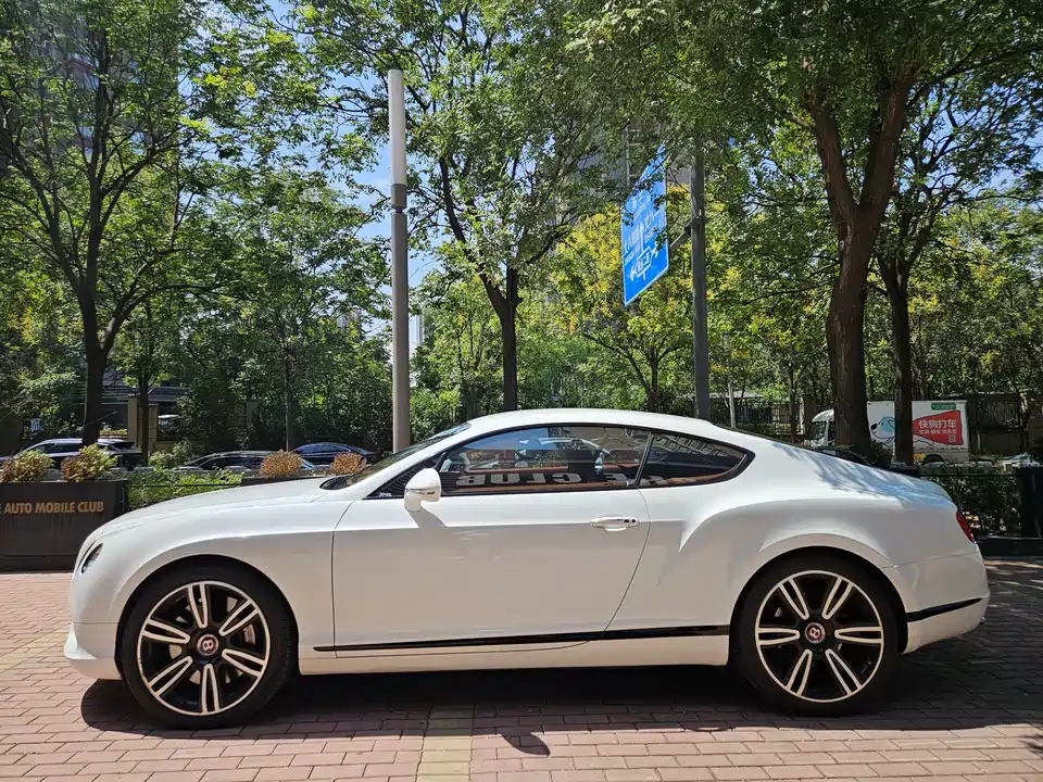 Bentley Continental