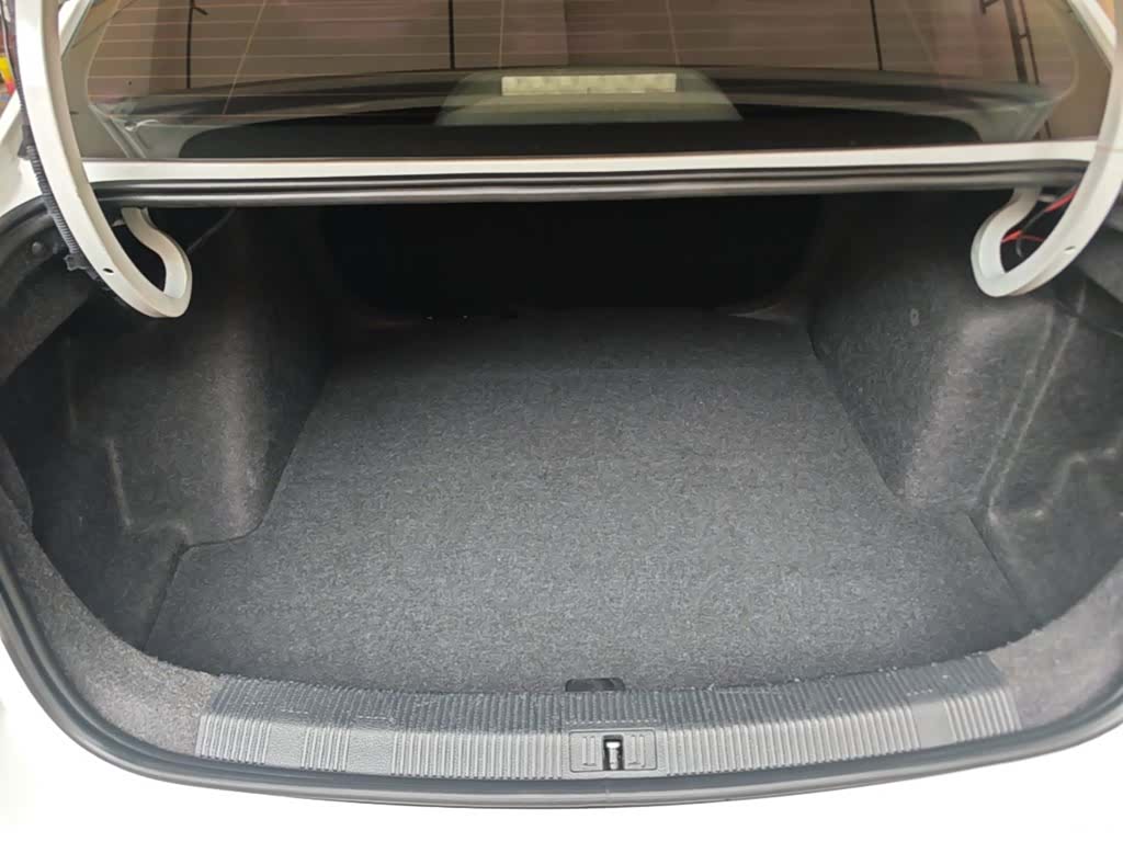 Volkswagen Bora, 2016 19