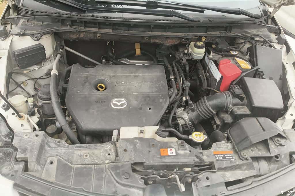 Mazda CX-7, 2015 10