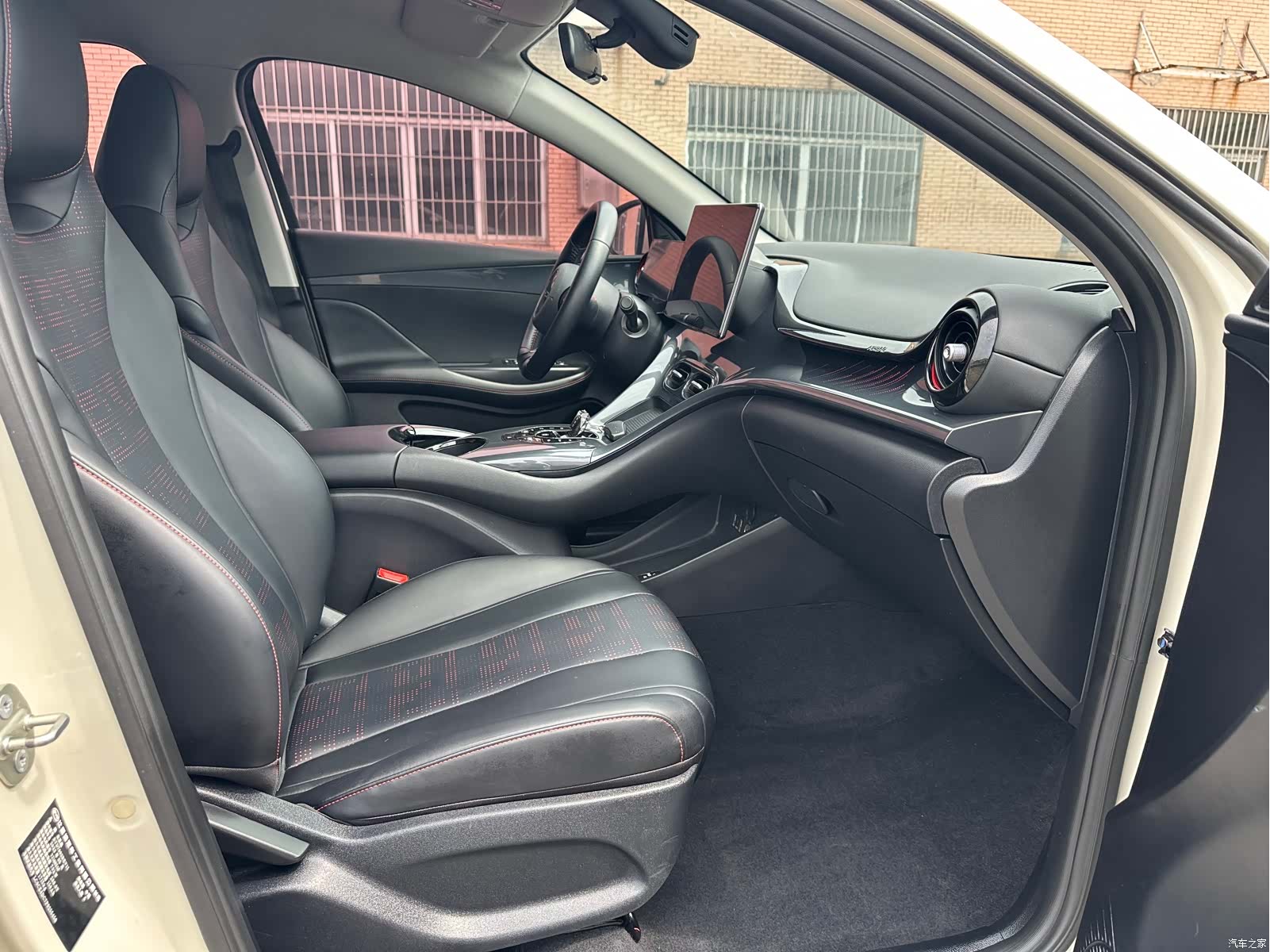 BYD E2, 2023 12