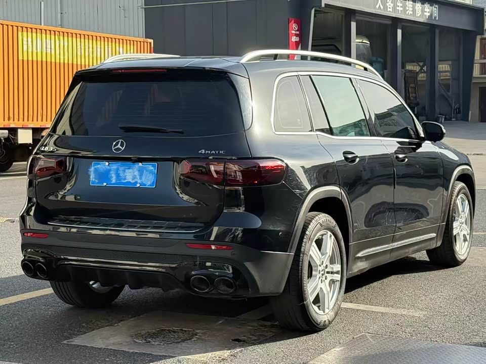 Mercedes-Benz GLB