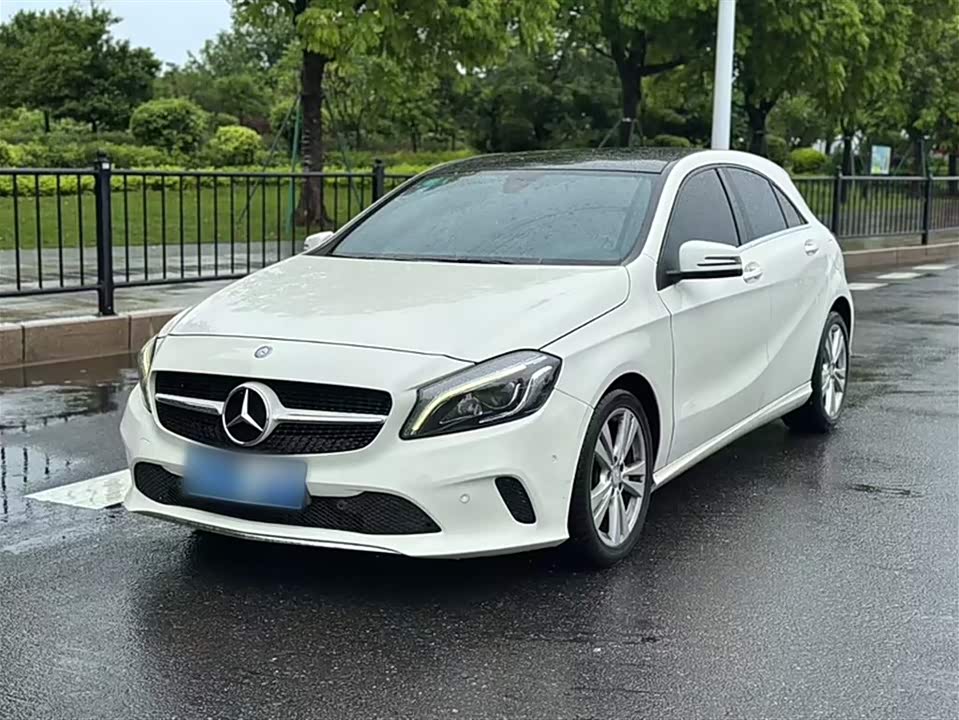 Mercedes-Benz Class A Mercedes-Benz Class A