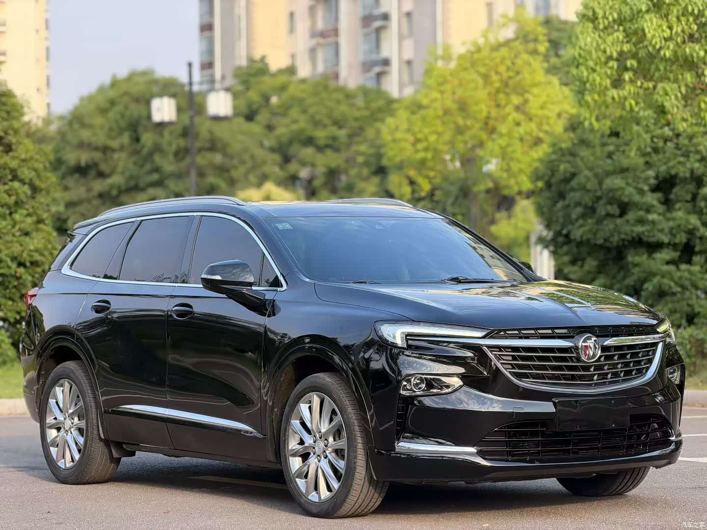 Buick Enclave, 2021 3