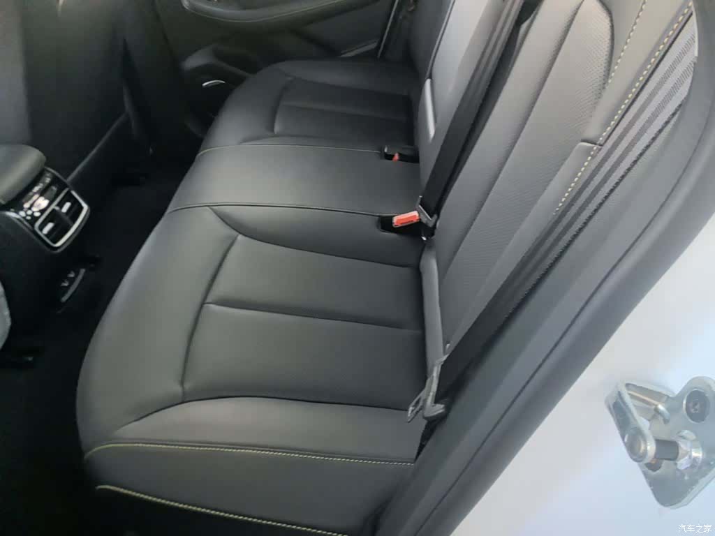 Roewe i6, 2026 17