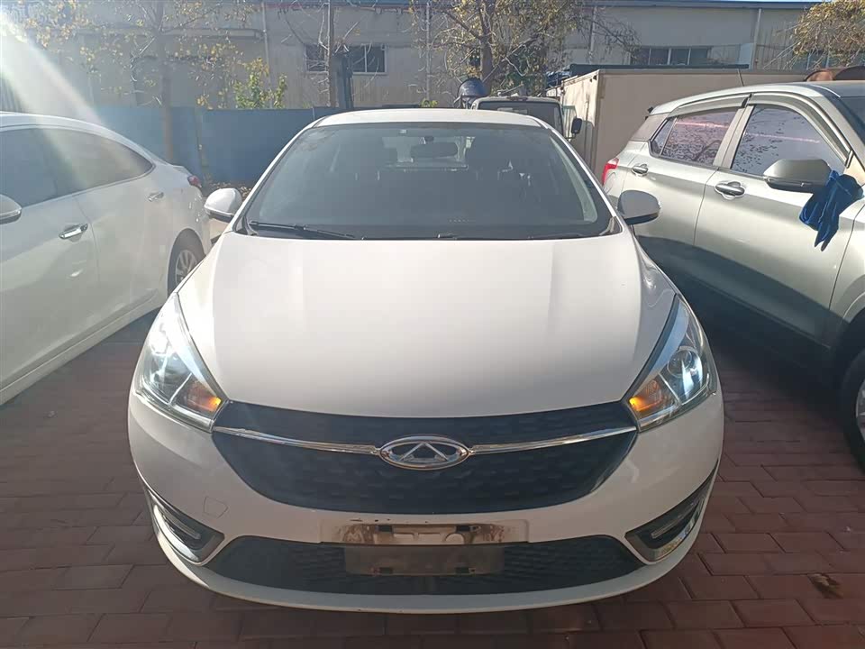 Chery Arrizo 5