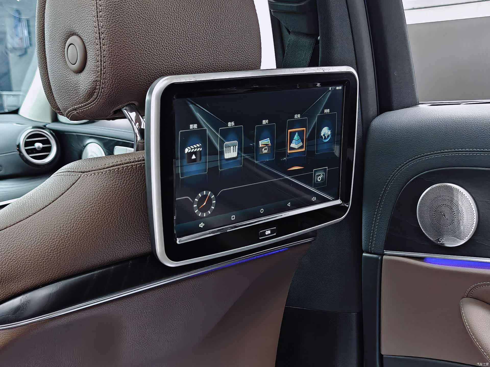 Mercedes-Benz E-Class, 2017 21