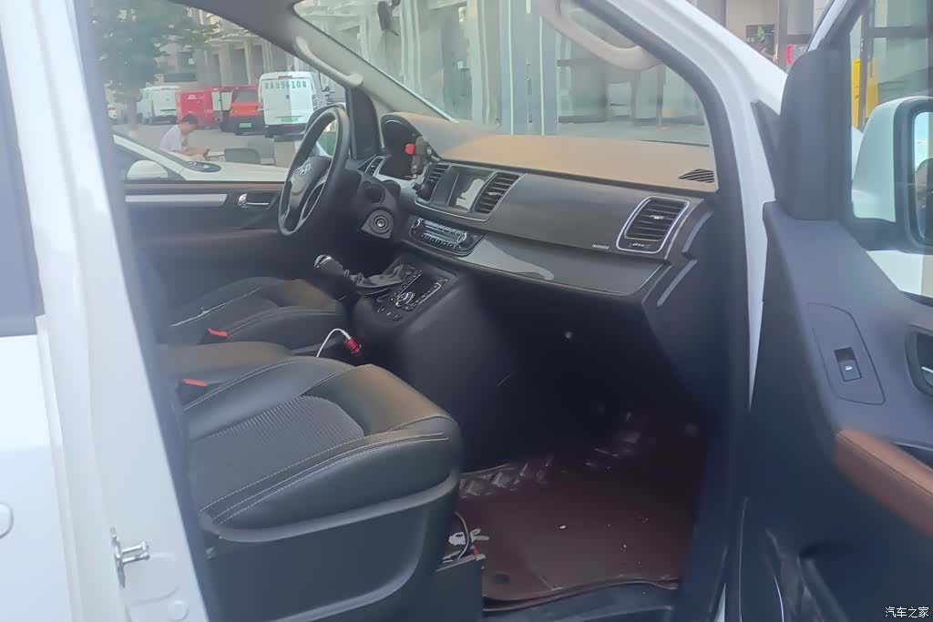 Maxus G10, 2019 8