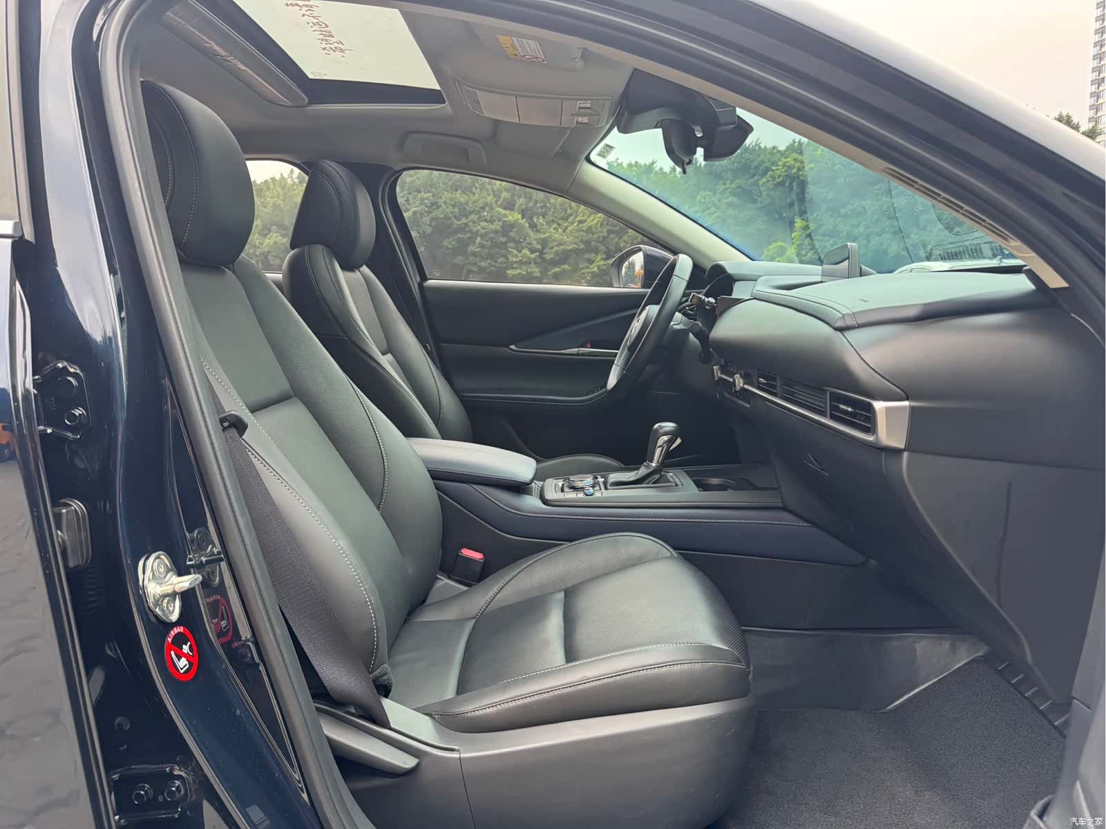 Mazda CX-30, 2022 22
