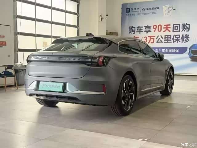 Zeekr 001, 2022 9