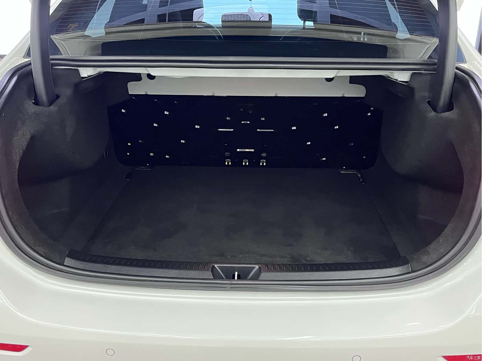 Mercedes-Benz A-Class, 2023 10