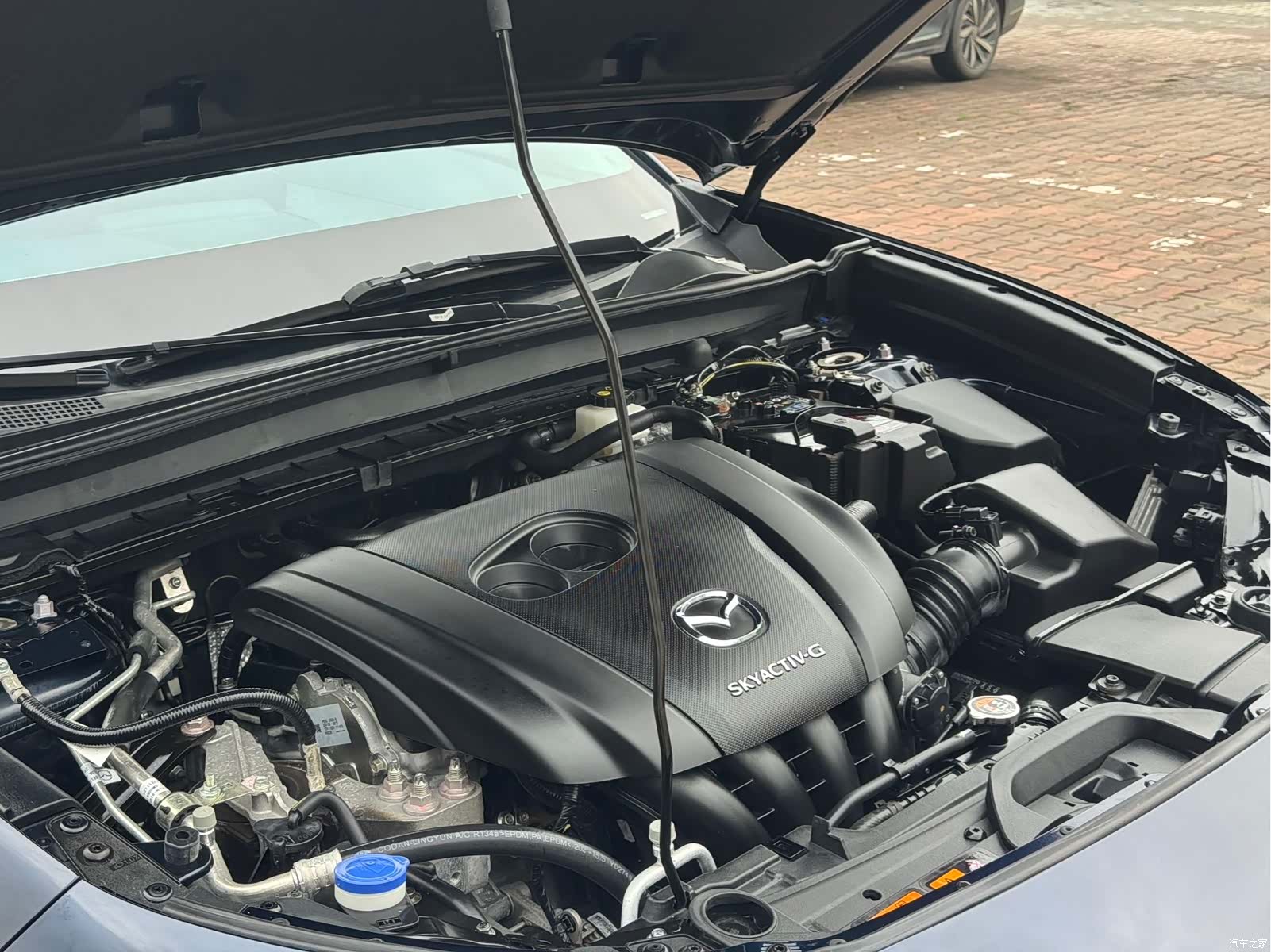 Mazda CX-30, 2022 11