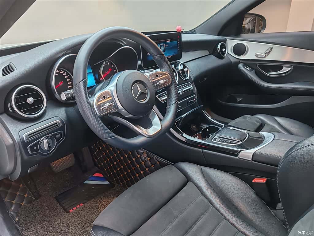 Mercedes-Benz C-Class, 2019 12