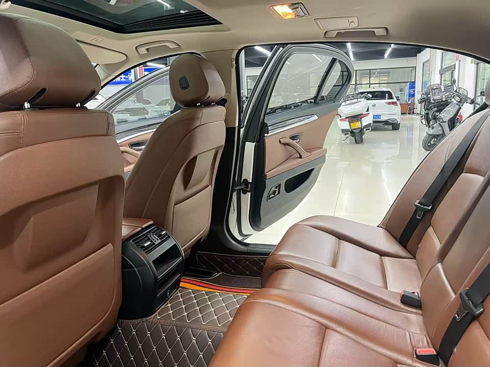 BMW 5 series BMW 5 series