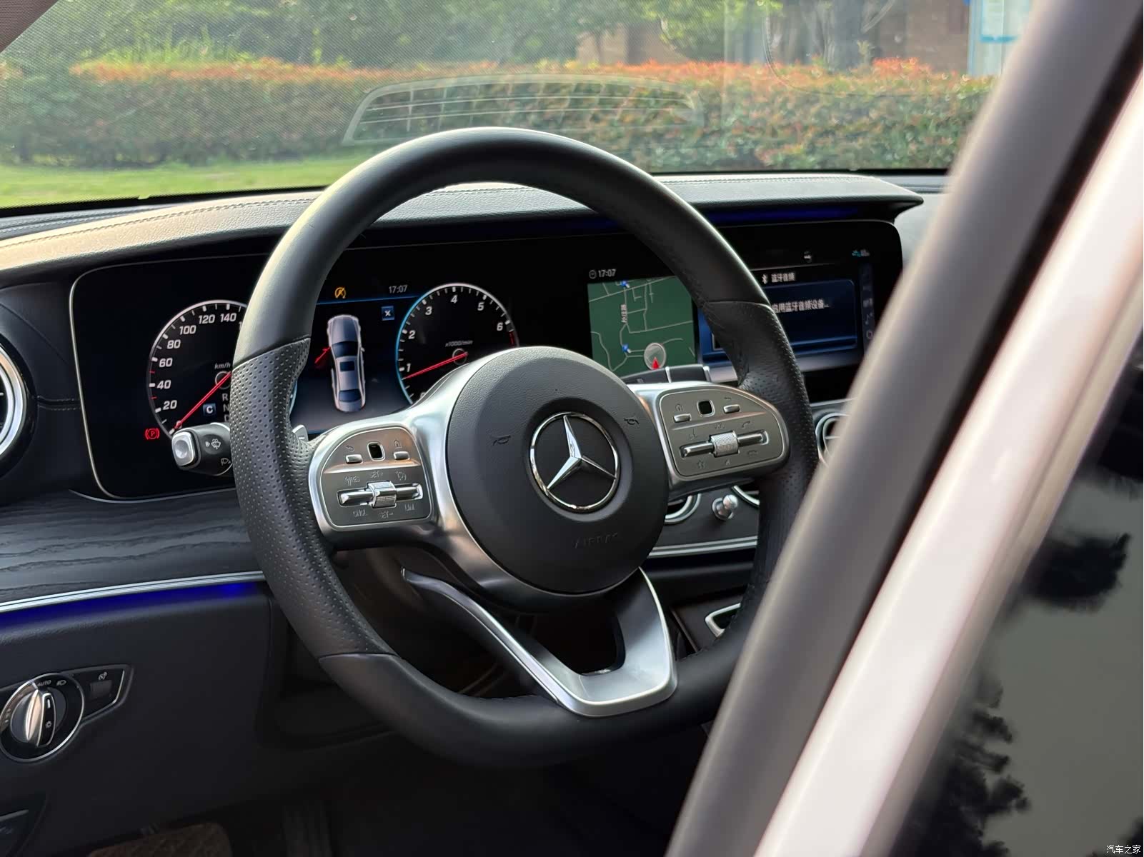 Mercedes-Benz E-Class, 2020 все фото